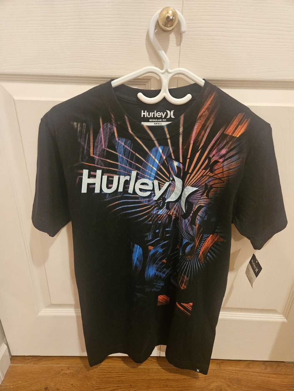 Hurley T-shirt, NWT